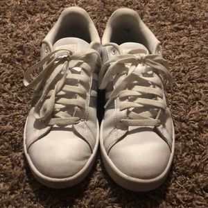 Adidas silver striped shoes